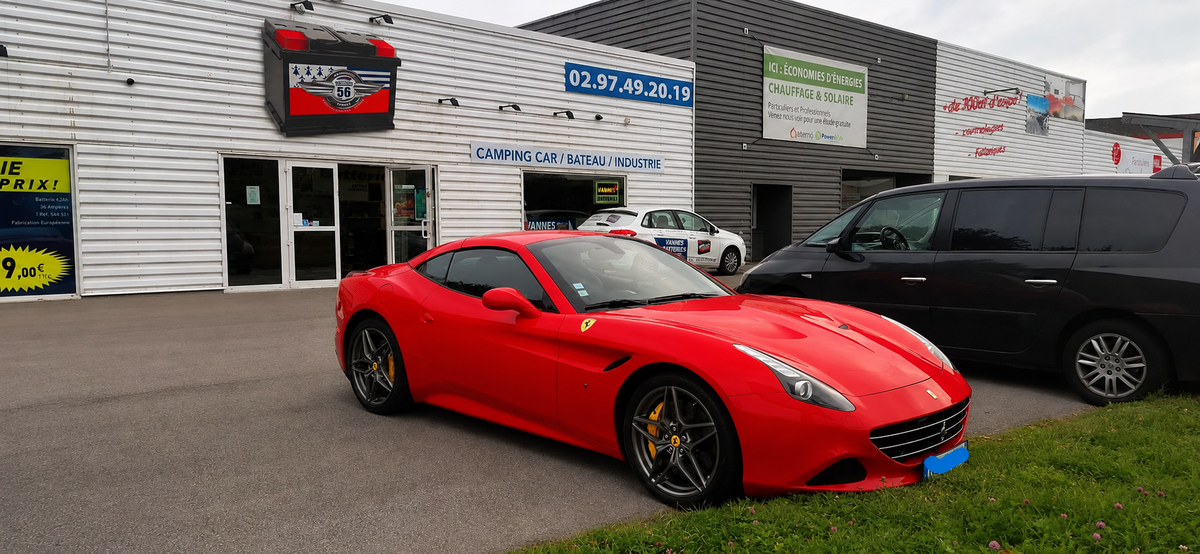 Ferrari California rouge